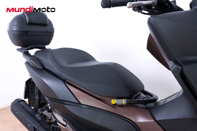 Motorbike image 13