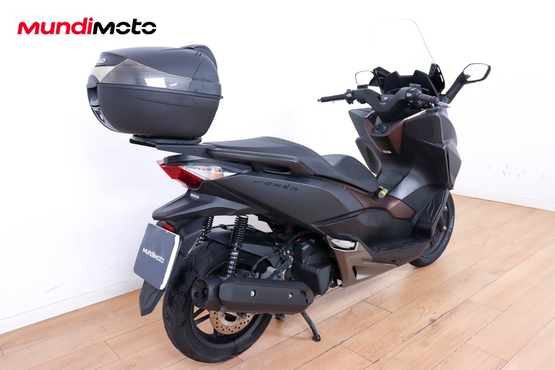 Motorbike image 2