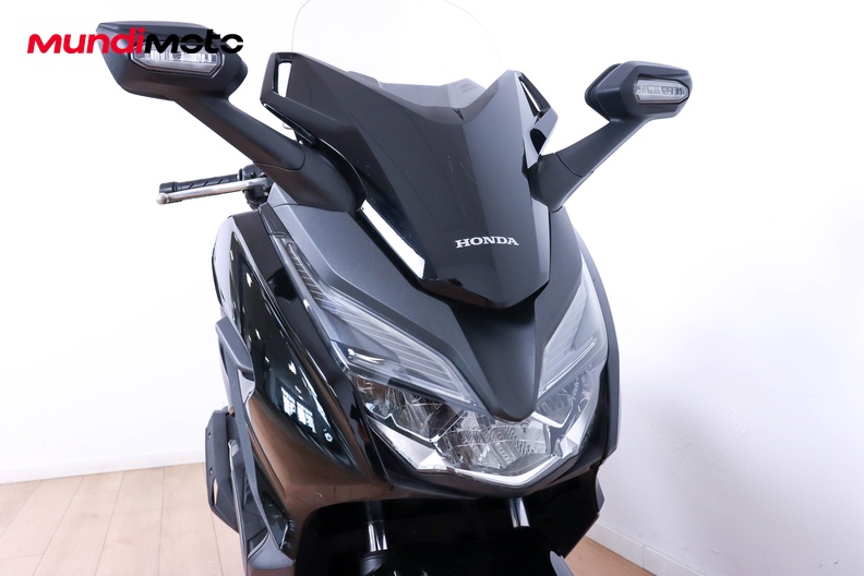 Motorbike image 4