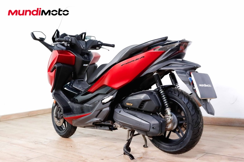 Motorbike image 6