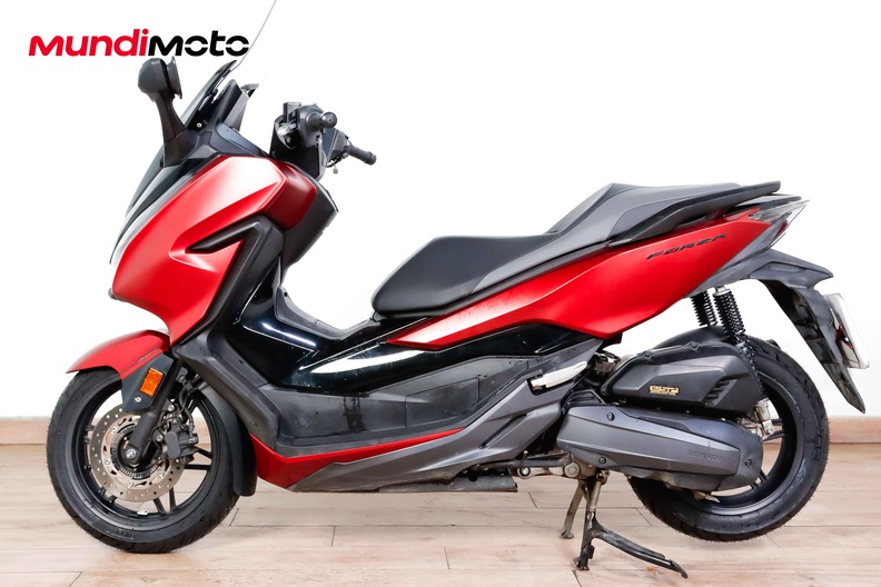 Motorbike image 5