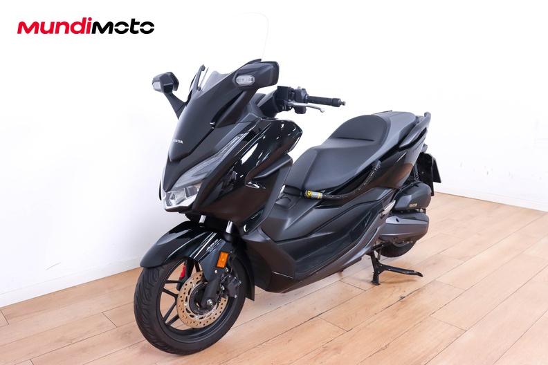 Motorbike image 7