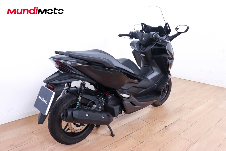 Motorbike image 2