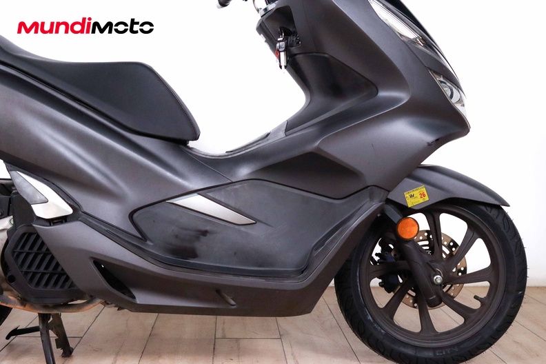 Motorbike image 12