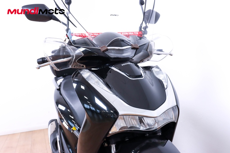 Motorbike image 4
