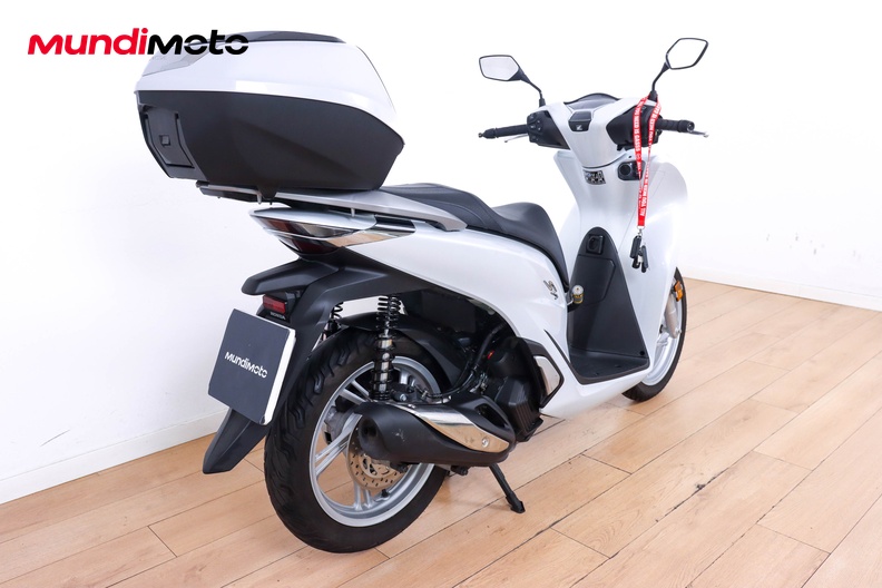 Motorbike image 2