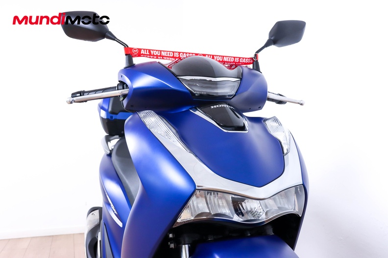 Motorbike image 4