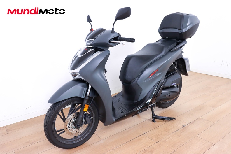 Motorbike image 7