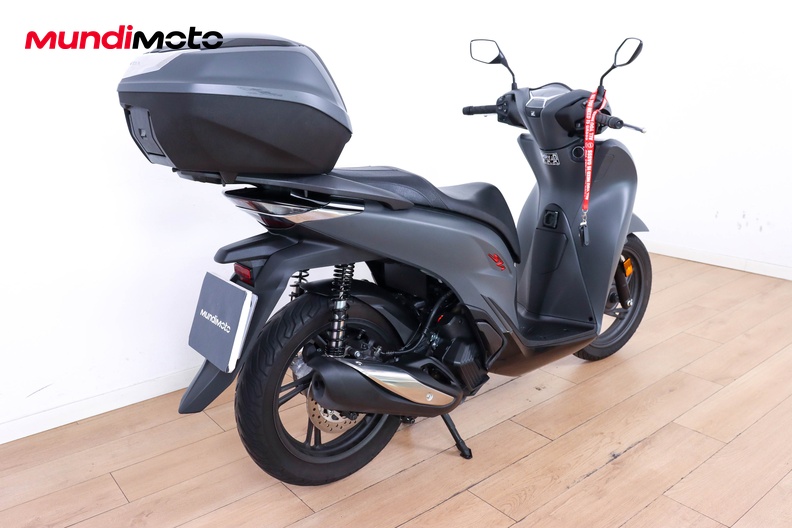 Motorbike image 2