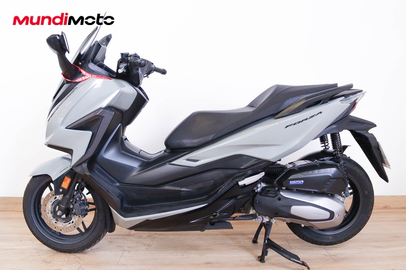 Motorbike image 5