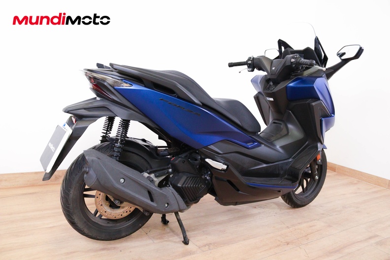 Motorbike image 1