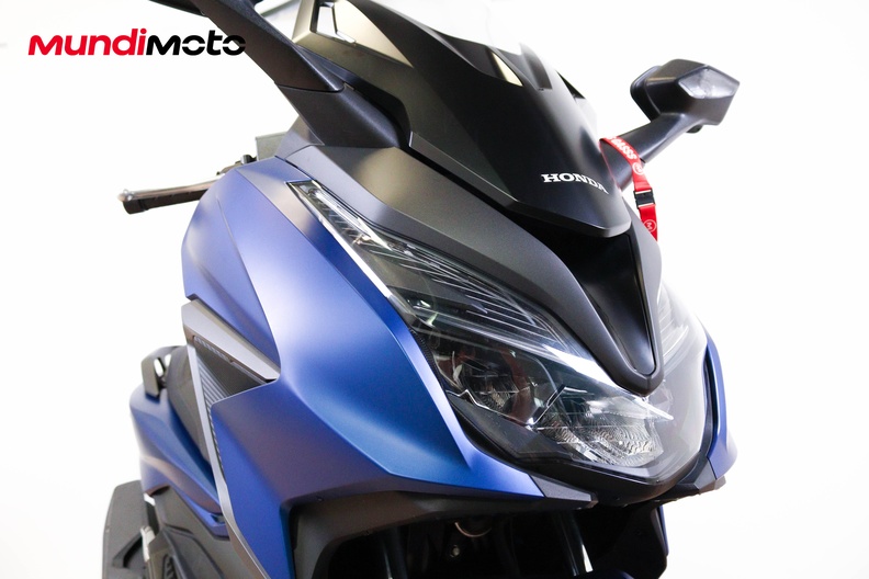 Motorbike image 4