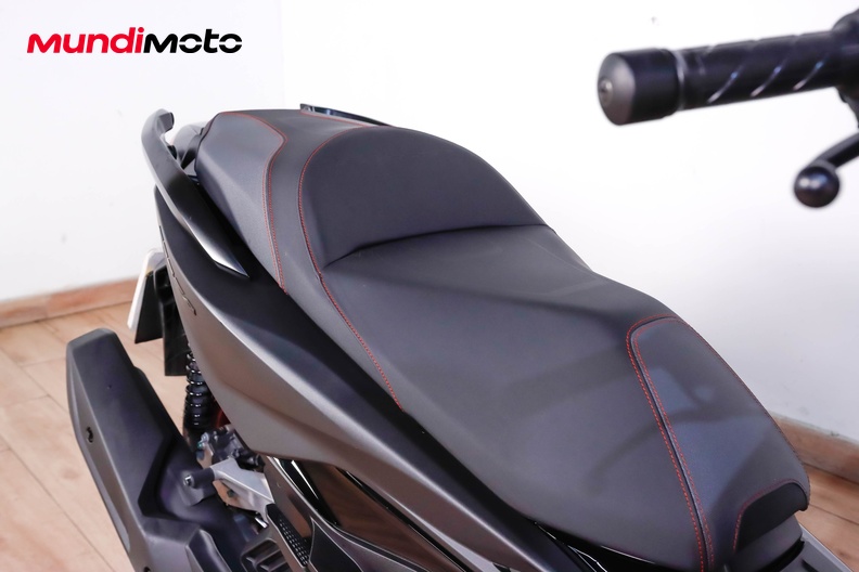 Motorbike image 10