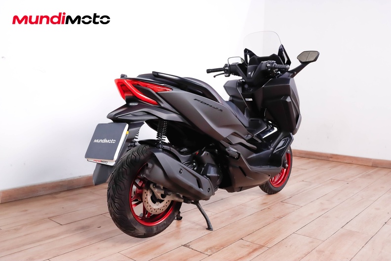 Motorbike image 2