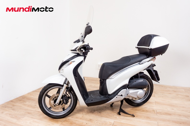 Motorbike image 6
