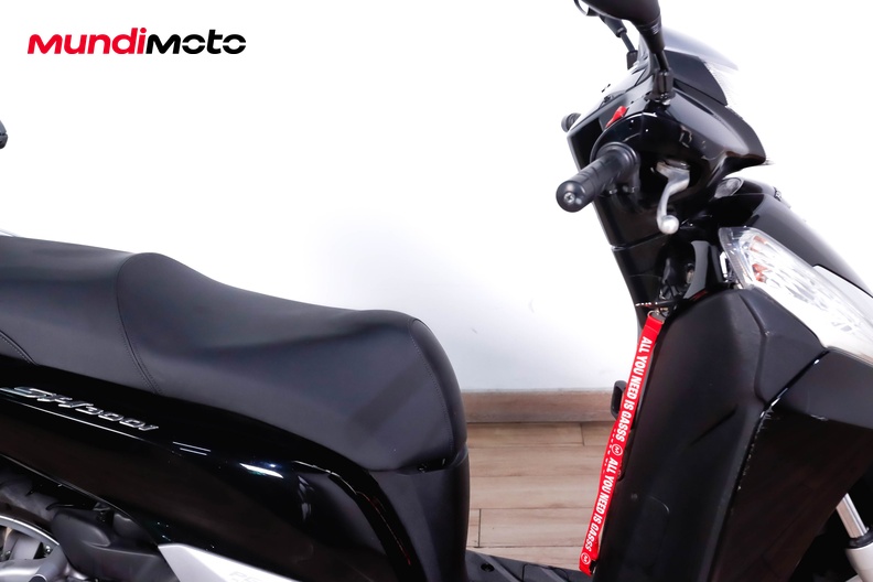 Motorbike image 12