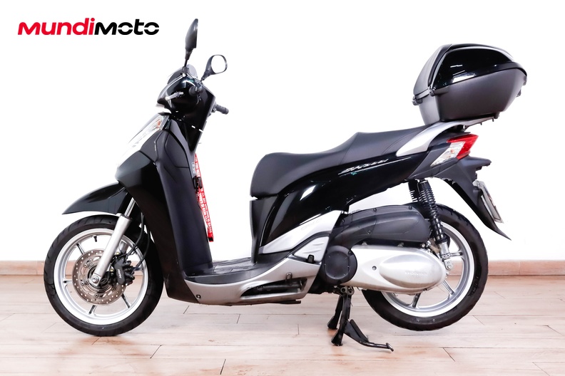 Motorbike image 5