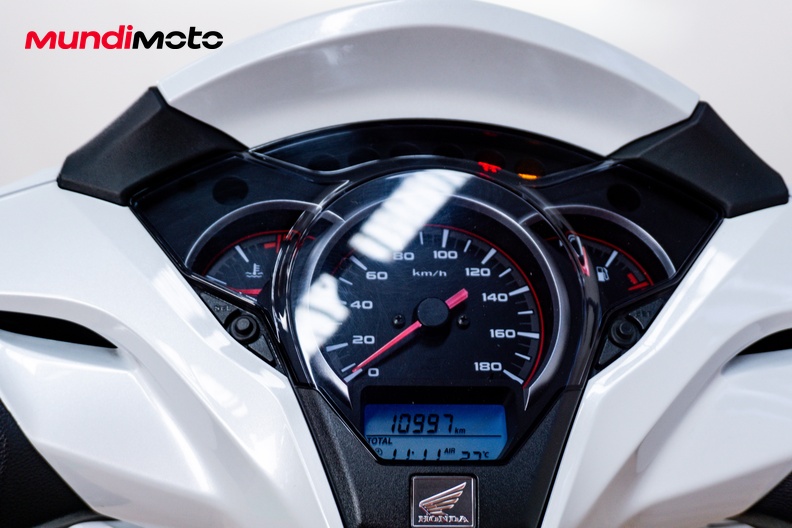 Motorbike image 11