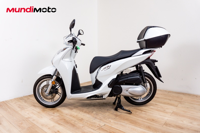 Motorbike image 5