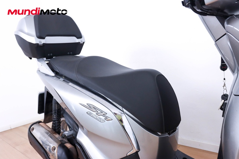 Motorbike image 12