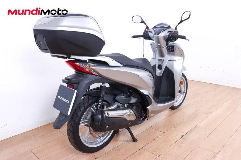 Motorbike image 2