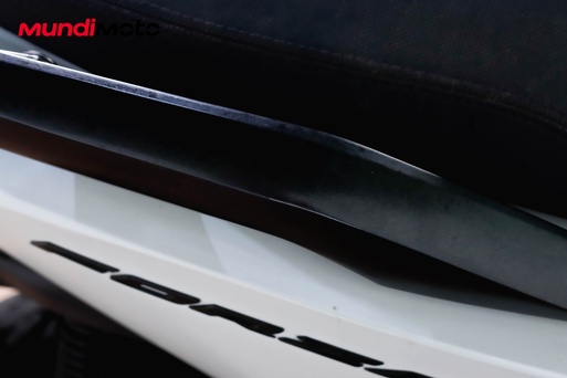 damage image