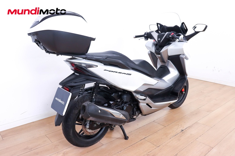 Motorbike image 2