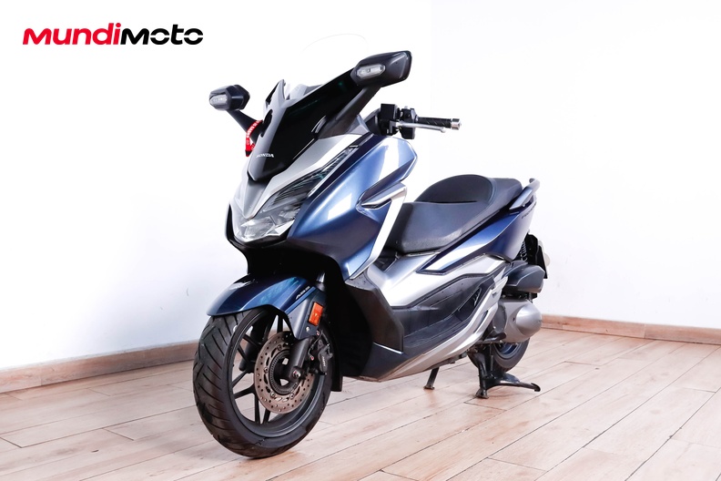 Motorbike image 7