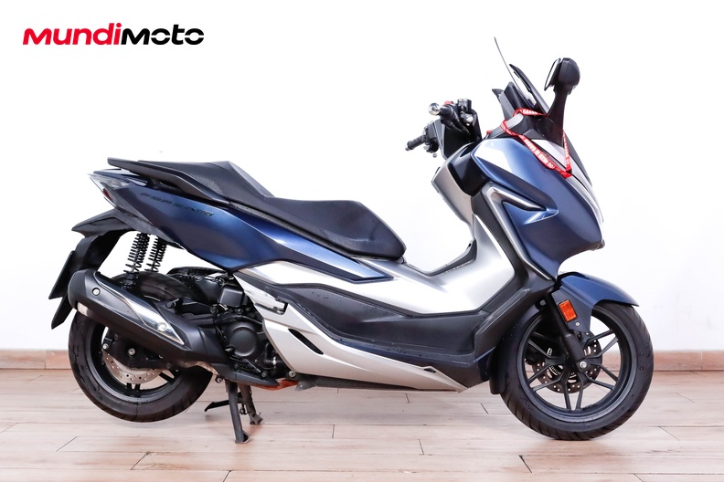Motorbike image 0