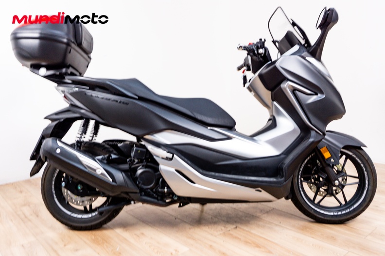Motorbike image 0