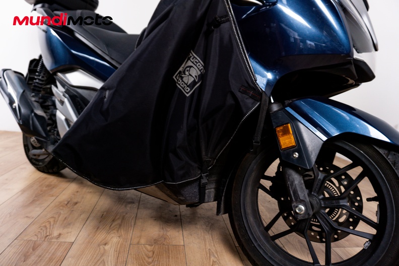 Motorbike image 4