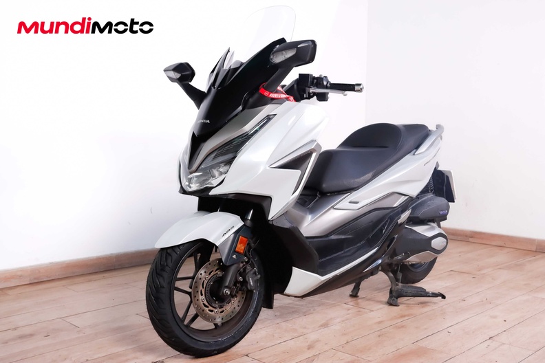 Motorbike image 7
