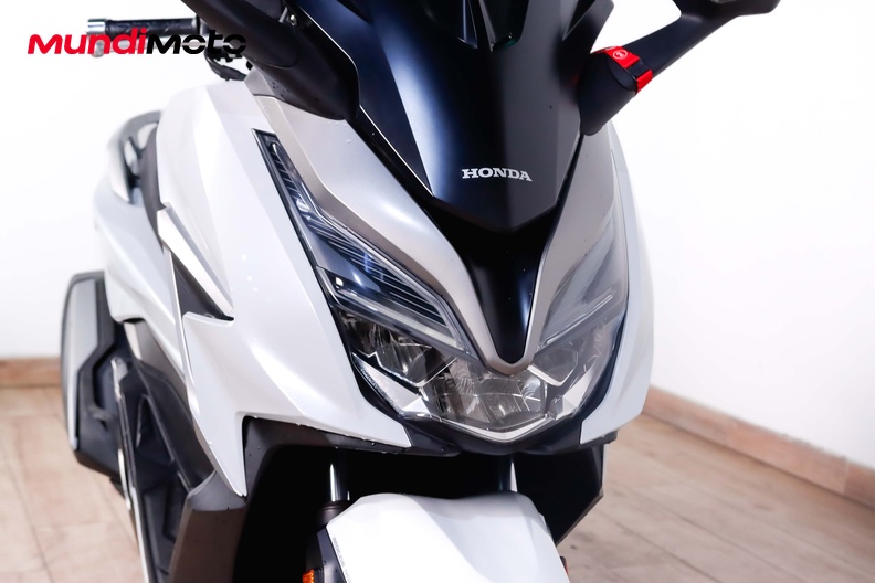 Motorbike image 4