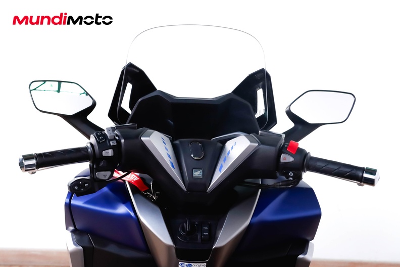 Motorbike image 10