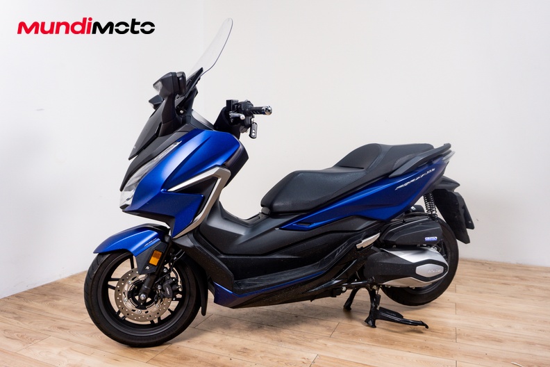 Motorbike image 6