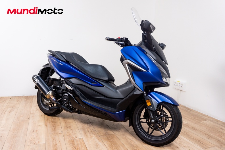 Motorbike image 1