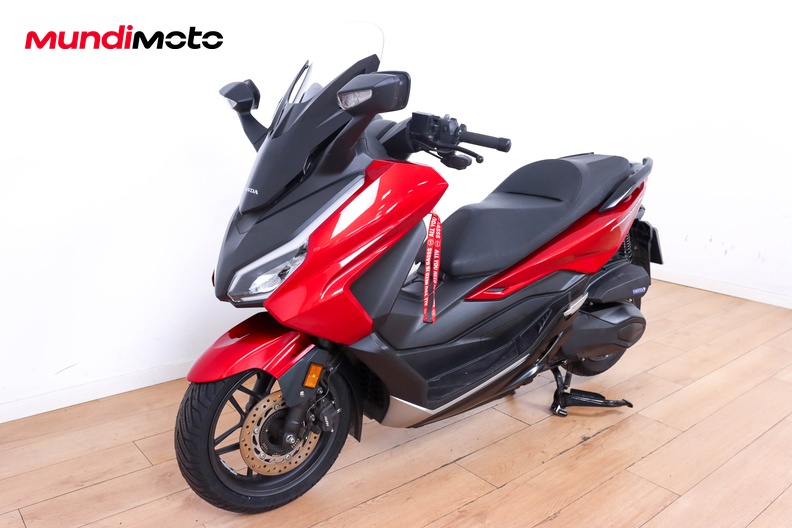Motorbike image 7