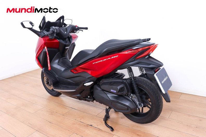 Motorbike image 6