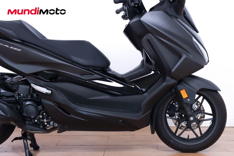 Motorbike image 13