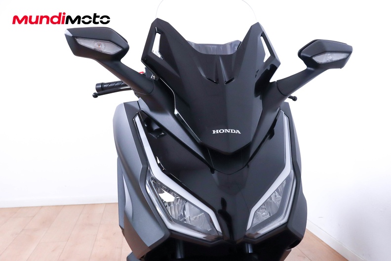 Motorbike image 4
