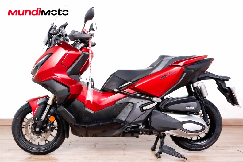Motorbike image 5