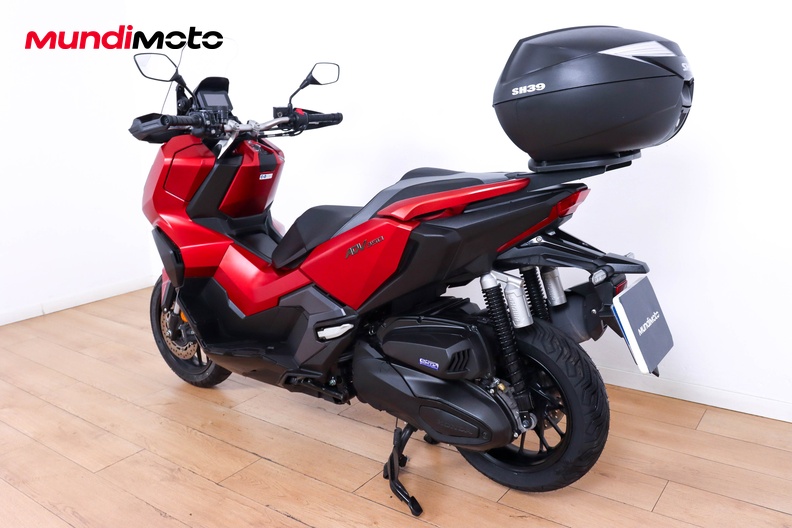 Motorbike image 6