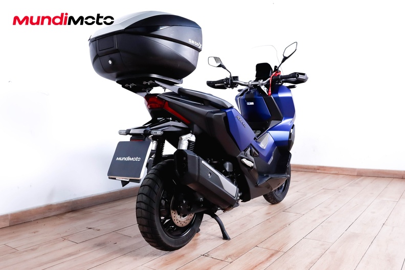 Motorbike image 2