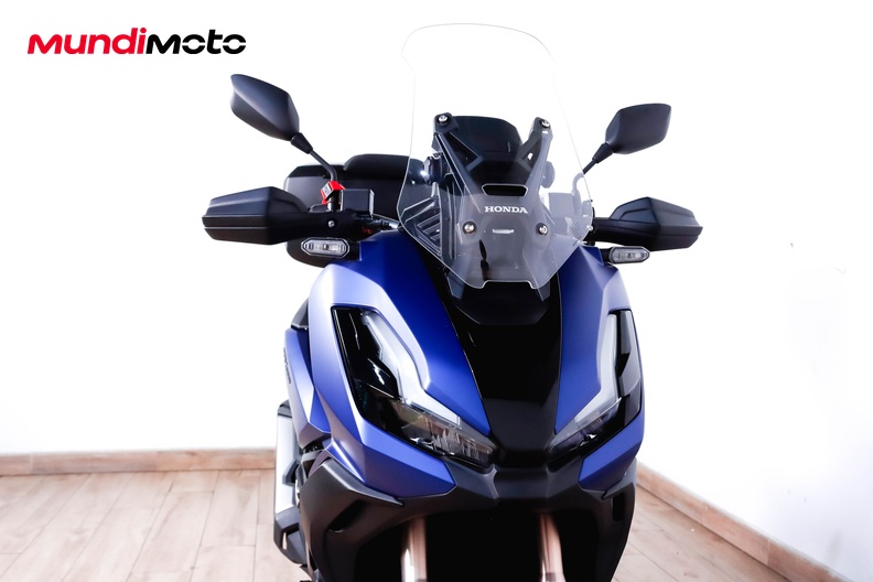Motorbike image 4