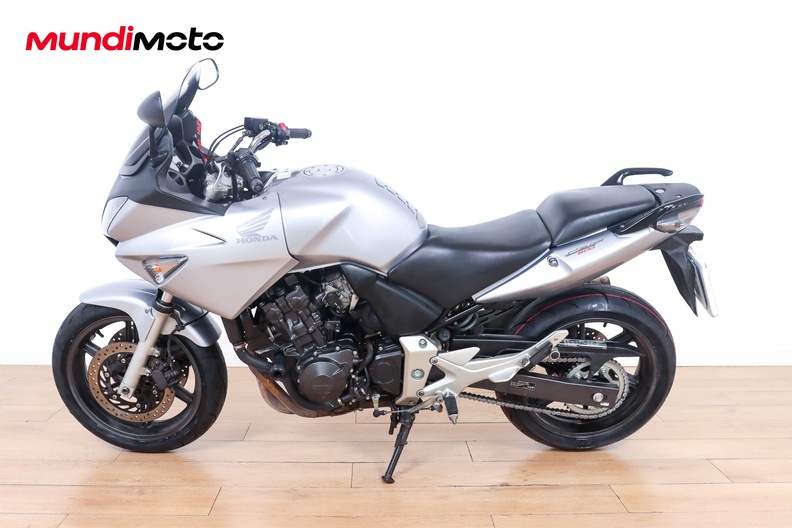 Motorbike image 5