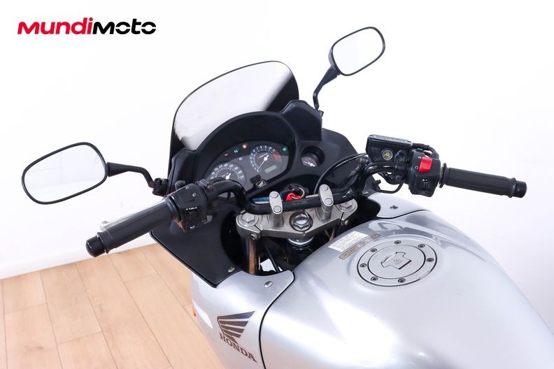 Motorbike image 10