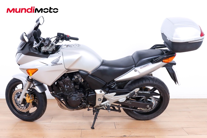 Motorbike image 5