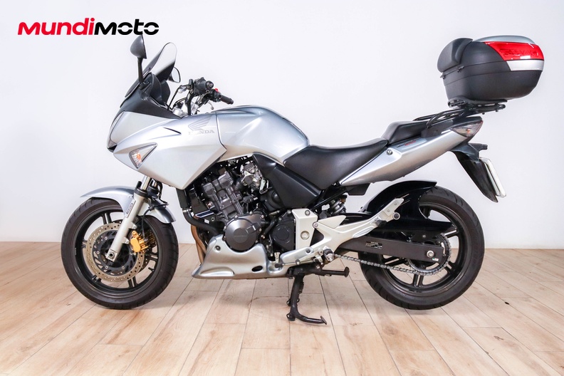 Motorbike image 5