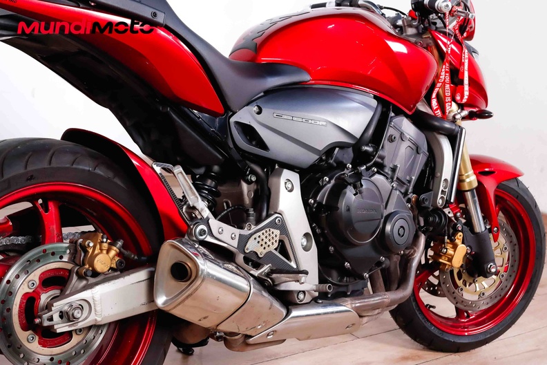 Motorbike image 3