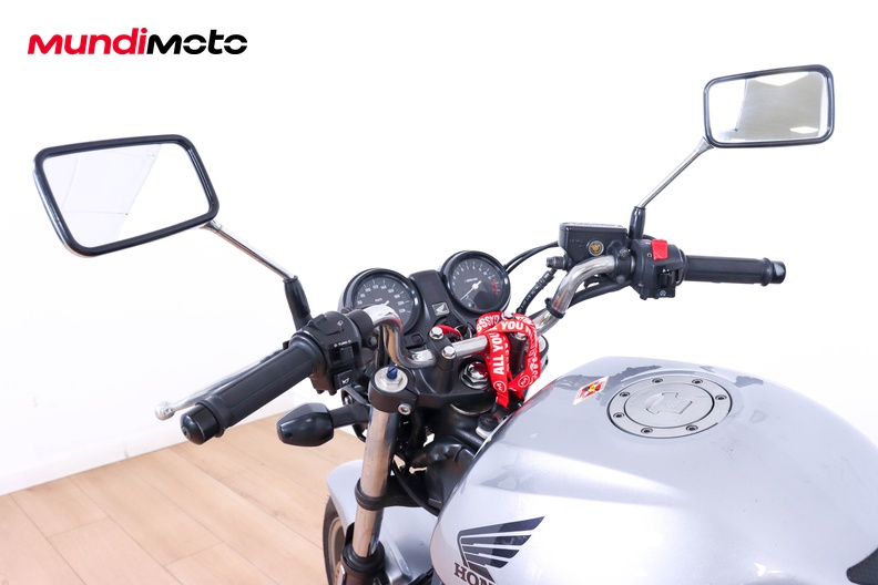 Motorbike image 10